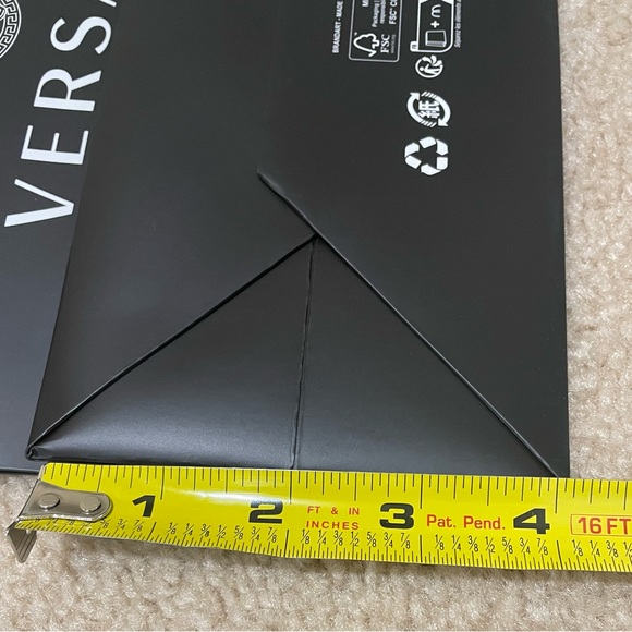 NEW! Versace black gift bag - 2 sizes - Picture 8 of 11